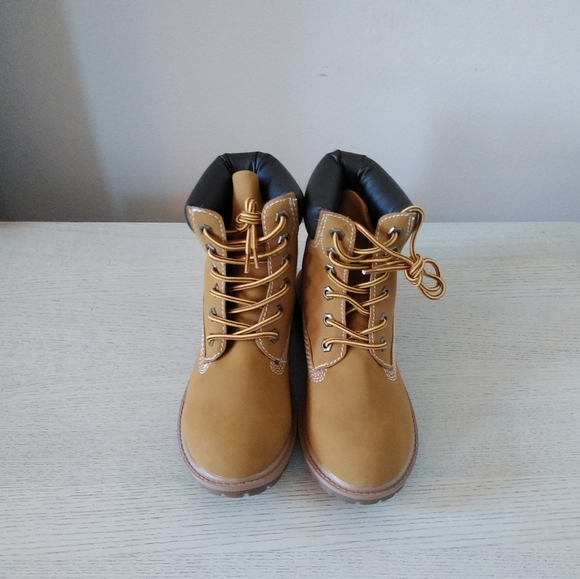 NWOT ESPRIT BOOTS - Picture 2 of 7